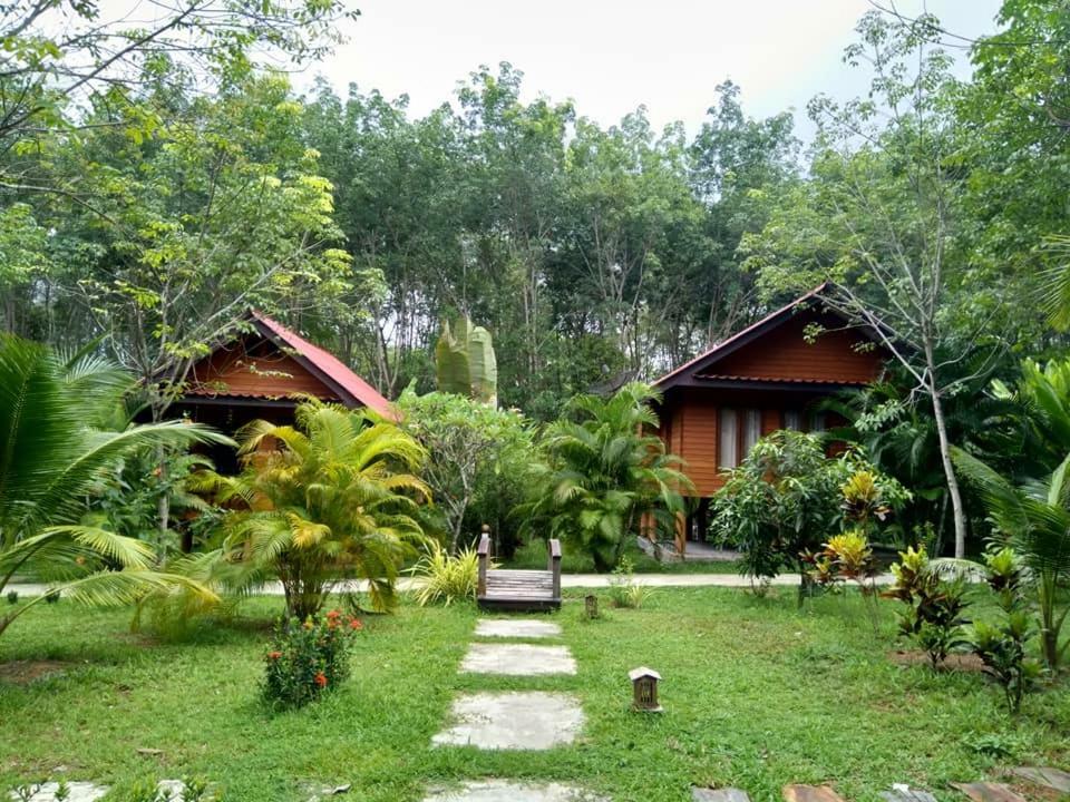 Najjamee Bungalows Ko Yao Noi Eksteriør bilde