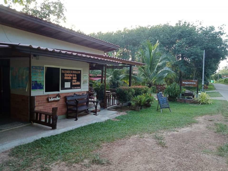 Najjamee Bungalows Ko Yao Noi Eksteriør bilde